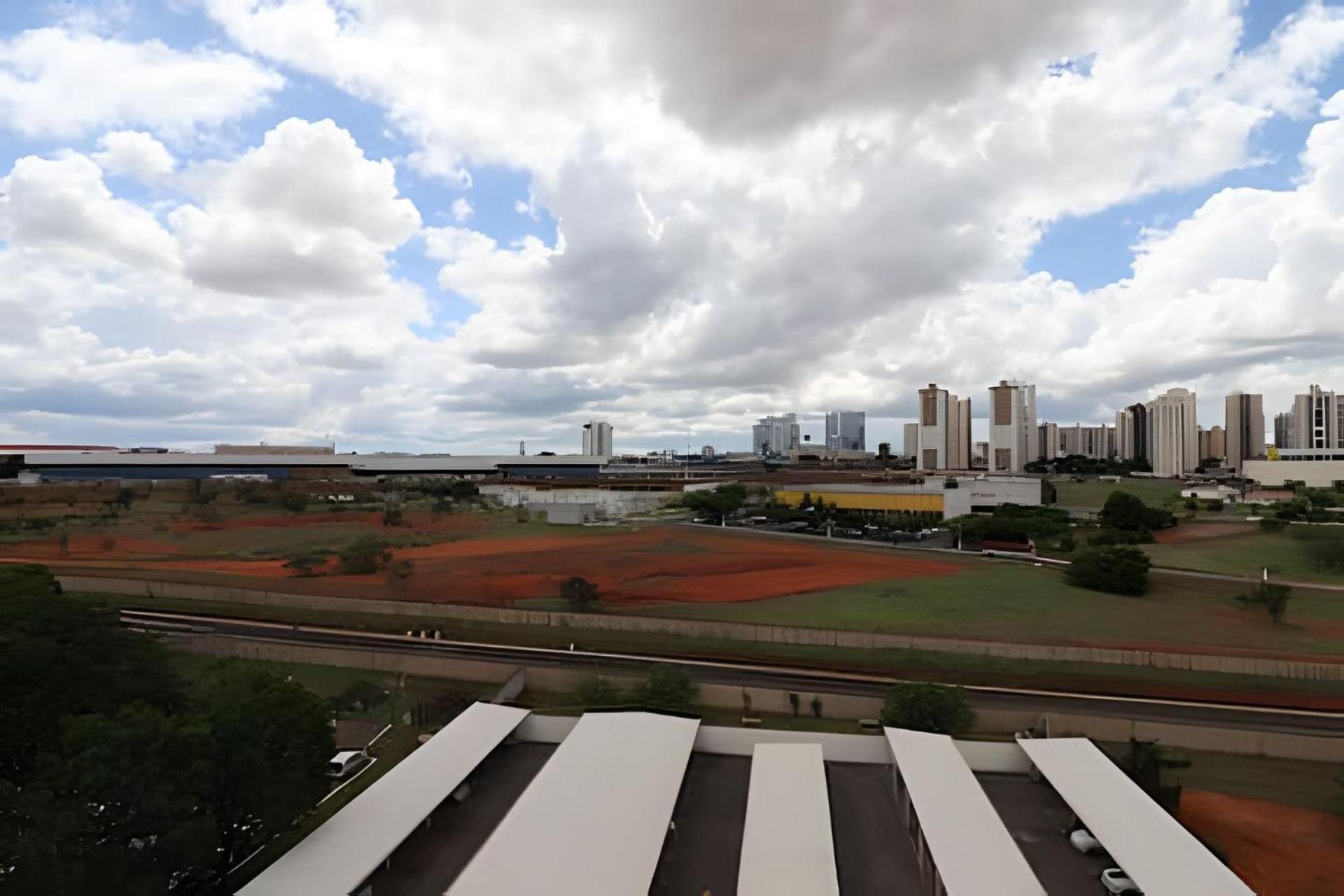 360 Saint Moritz By Ozped Apartment Brasilia Exterior photo
